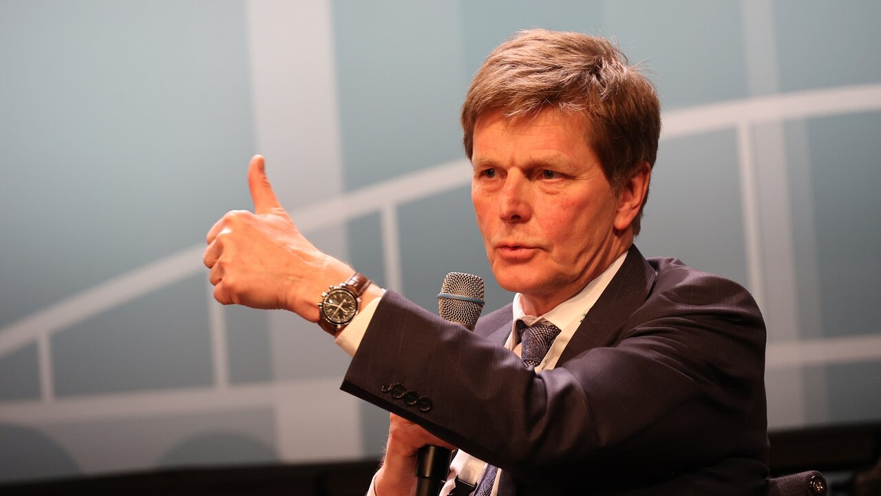 Teilnehmende von Forum C "Richtungswahl in Europa – werden Rechtspopulisten die Zukunft bestimmen?": Rainer Steffens, Leiter der Landesvertretung NRW bei der Europäischen Union