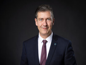 Porträtbild von Christian Schuchardt, Geschäftsführer des Städtetages NRW