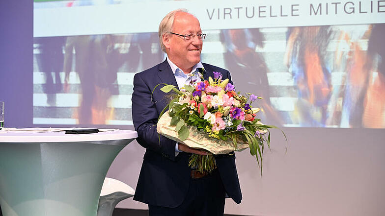 Der neue Vorsitzende des Städtetages NRW Oberbürgermeister Pit Clausen aus Bielefeld